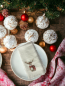 Preview: Stoffservietten mit weihnachtlichen Hirschmotiven